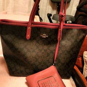 Coach Tote